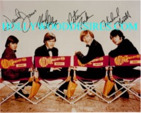 THE MONKEES GROUP SIGNED AUTOGRAPHED 8x10 PHOTO DAVY JONES PETER TORK MICHAEL NESMITH MICKY DOLENZ